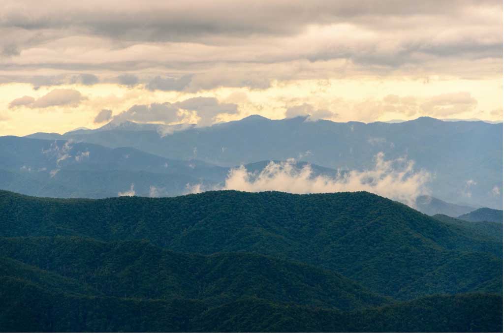 7 Unique Ways To Explore The Smoky Mountains