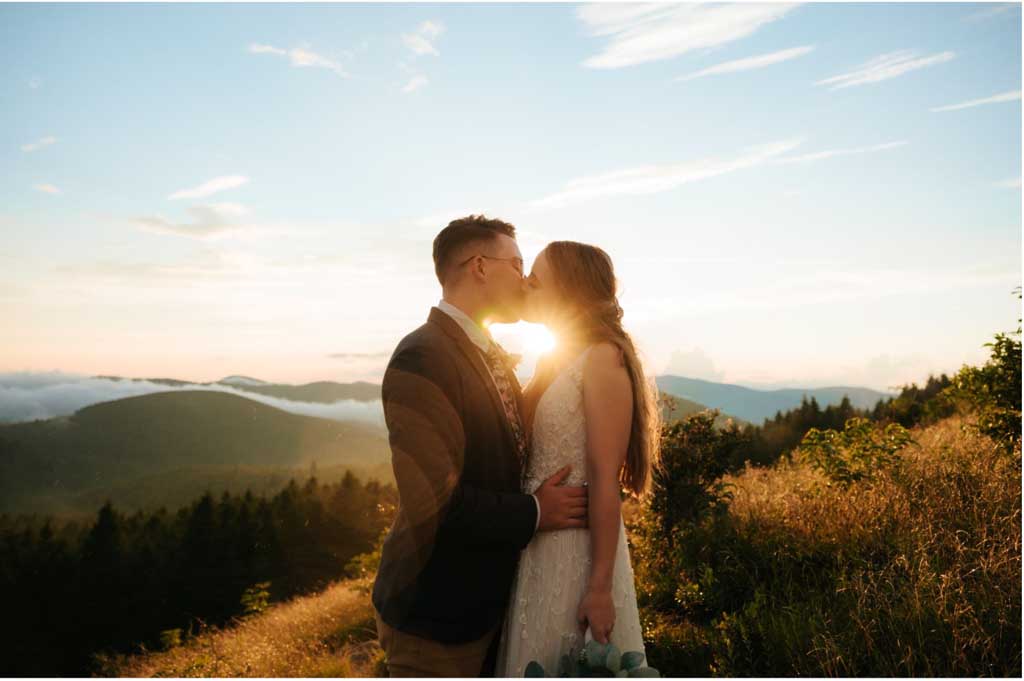 A Summer Wedding In The Smoky Mountains