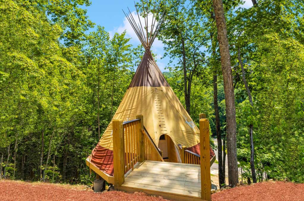 Glamping in the Smoky Mountains