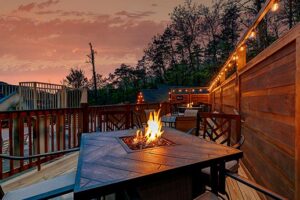 Outdoor Pool at Parkside Resort