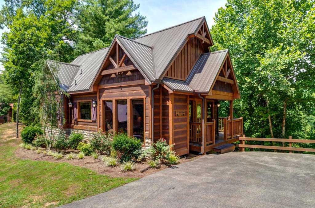 Picking the Best Pigeon Forge Cabin for Your Vacation