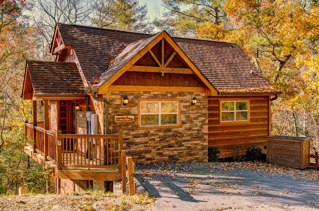 Thanksgiving Cabins in Pigeon Forge Making New Traditions in the Smokies